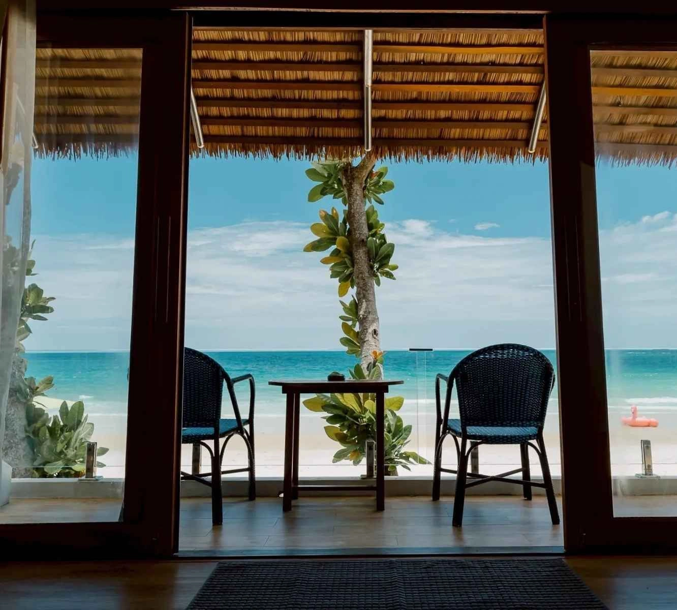 Beach Front Room