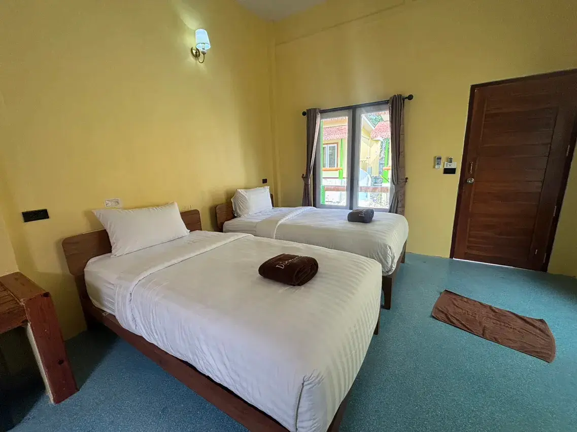 Deluxe Twin Room